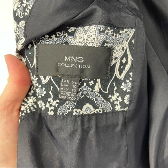 MNG Collection Paisley Navy White Print Blazer Size 10 Gardencore Fairycore - Picture 15 of 16